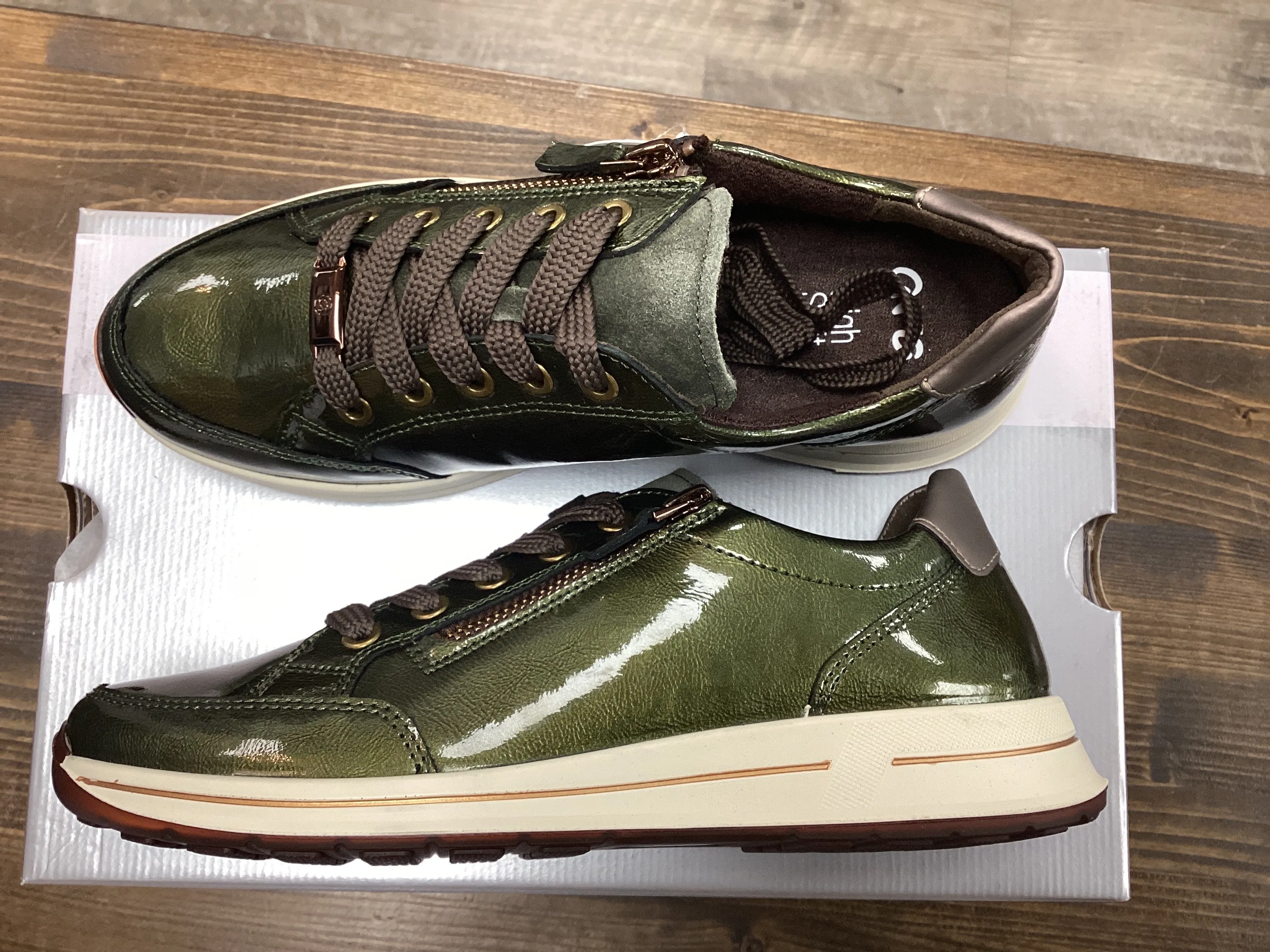 Ara 93H Forest Moon Green patten leather Sneaker