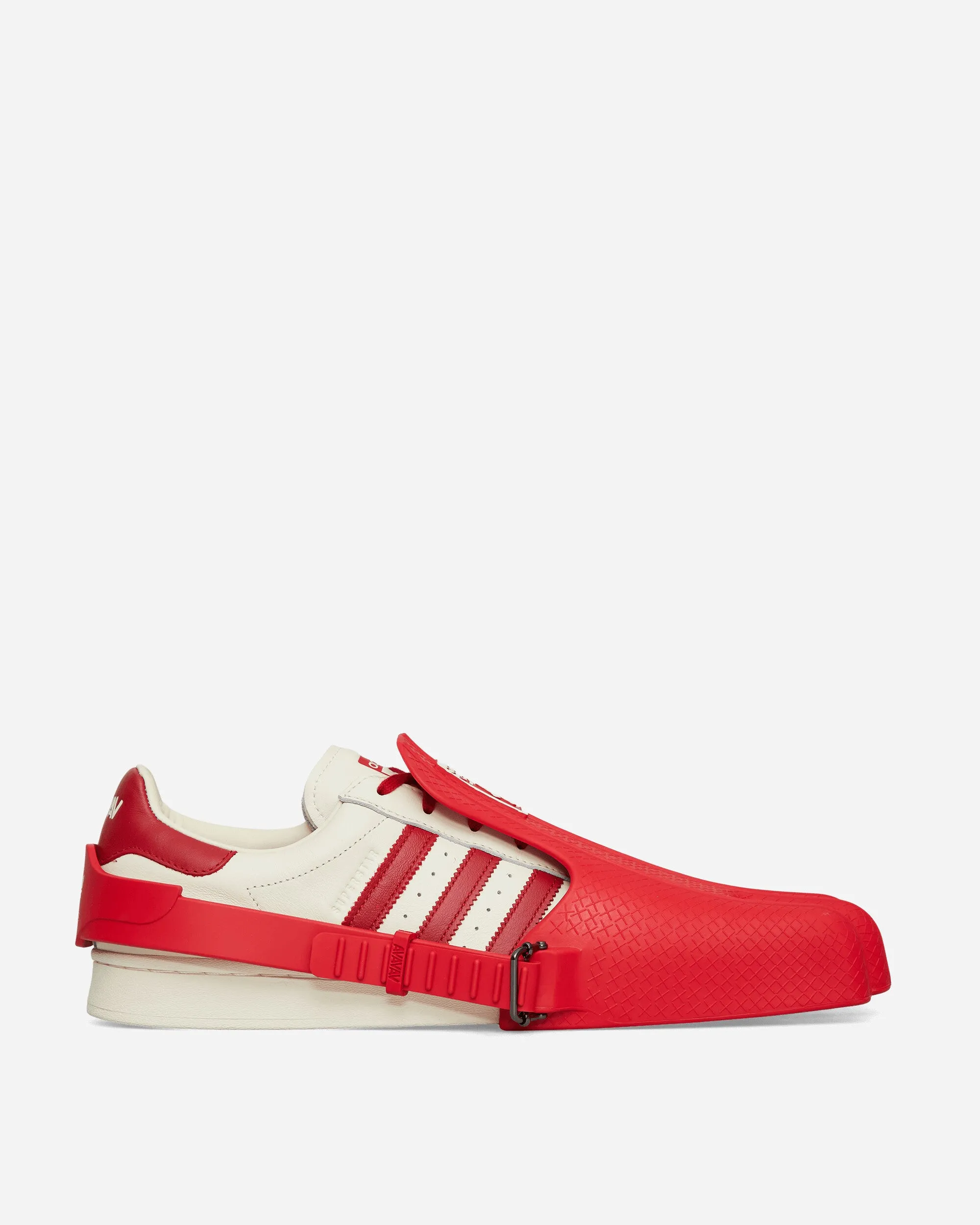 Avavav Superfinger Superstar Sneakers Better Scarlet / Cream White