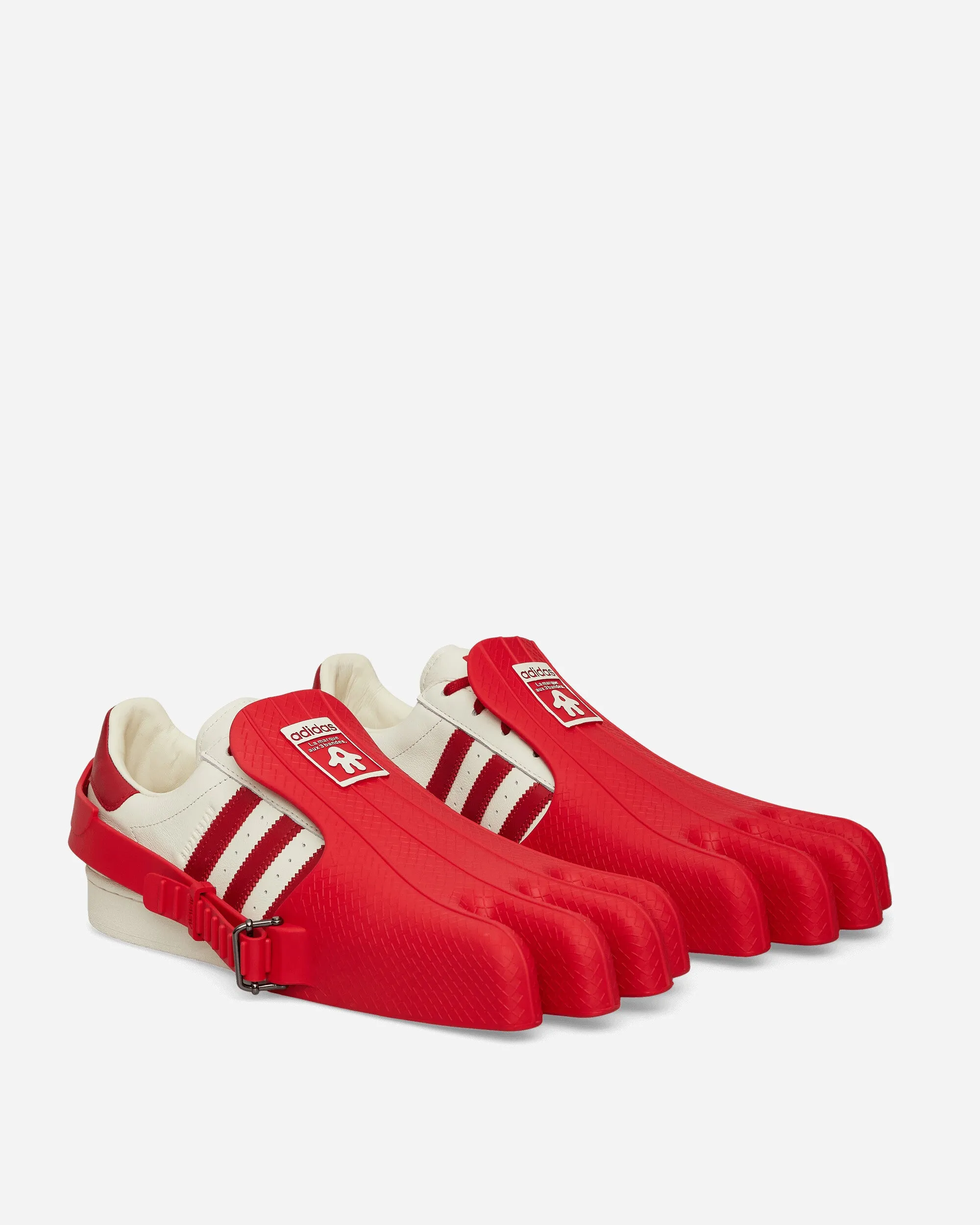 Avavav Superfinger Superstar Sneakers Better Scarlet / Cream White