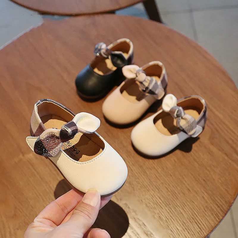 Baby soft bottom toddler shoes