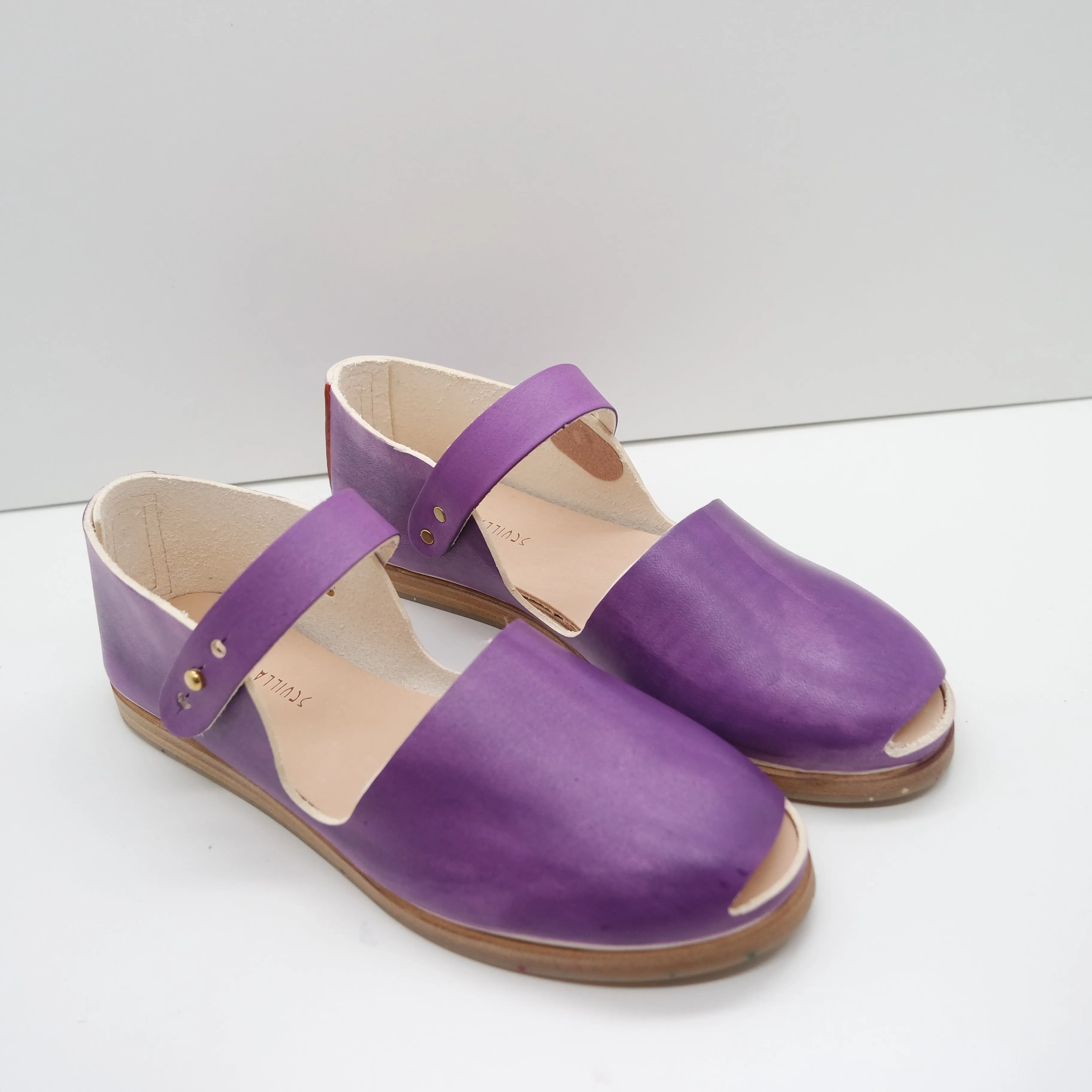 BBF24 SALE. SIZE 39. THE CATU. UBE