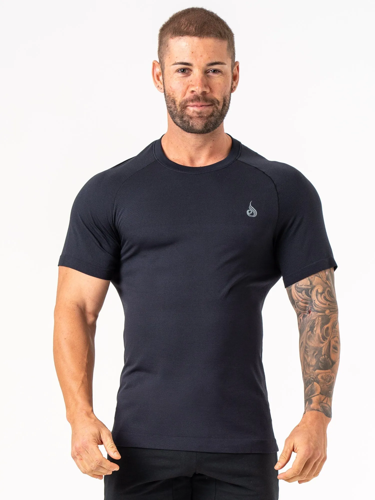 Element Seamless T-Shirt - Black