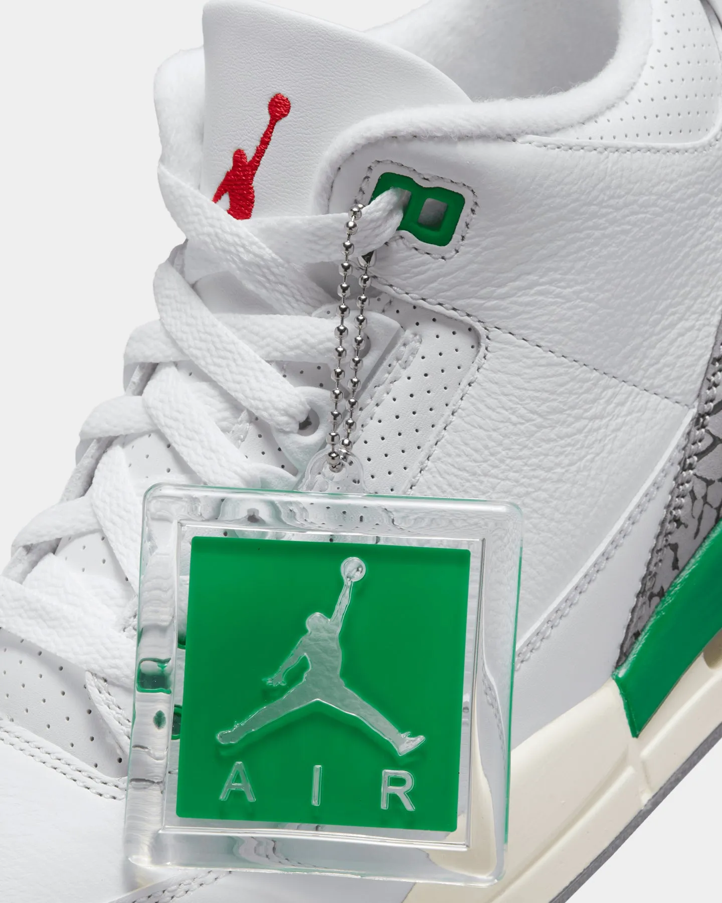 Jordan Women's Air Jordan 3 Retro "Lucky Green" White/Varsity Red/Lucky Green