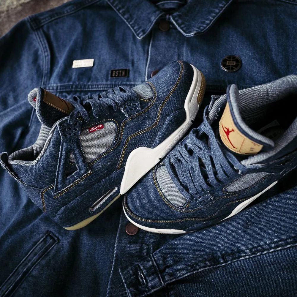 Levis x Air Jordan 4 Retro "Navy"