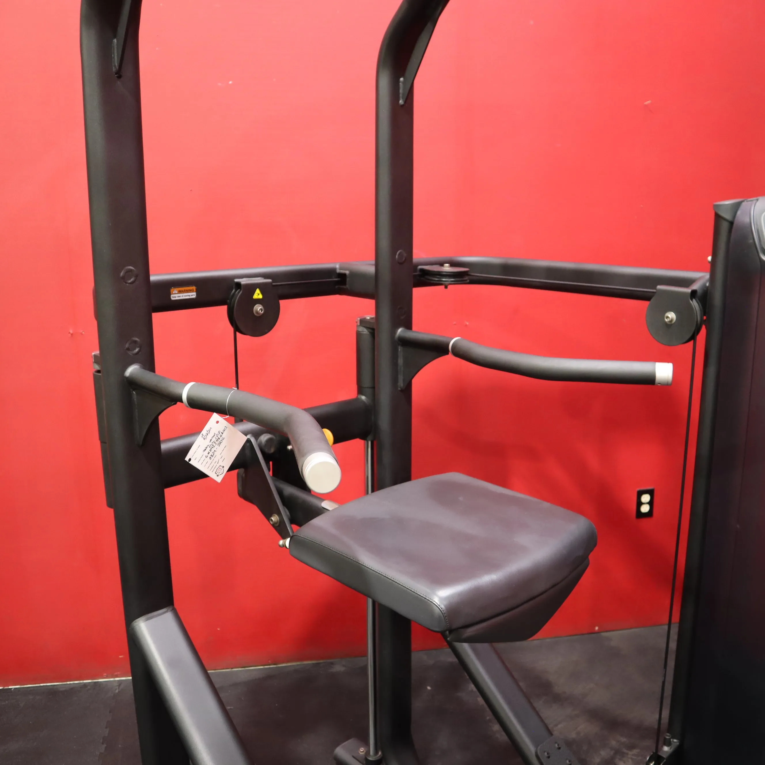 Matrix Versa Chin / Dip Assisted Pullup (Refurbished)