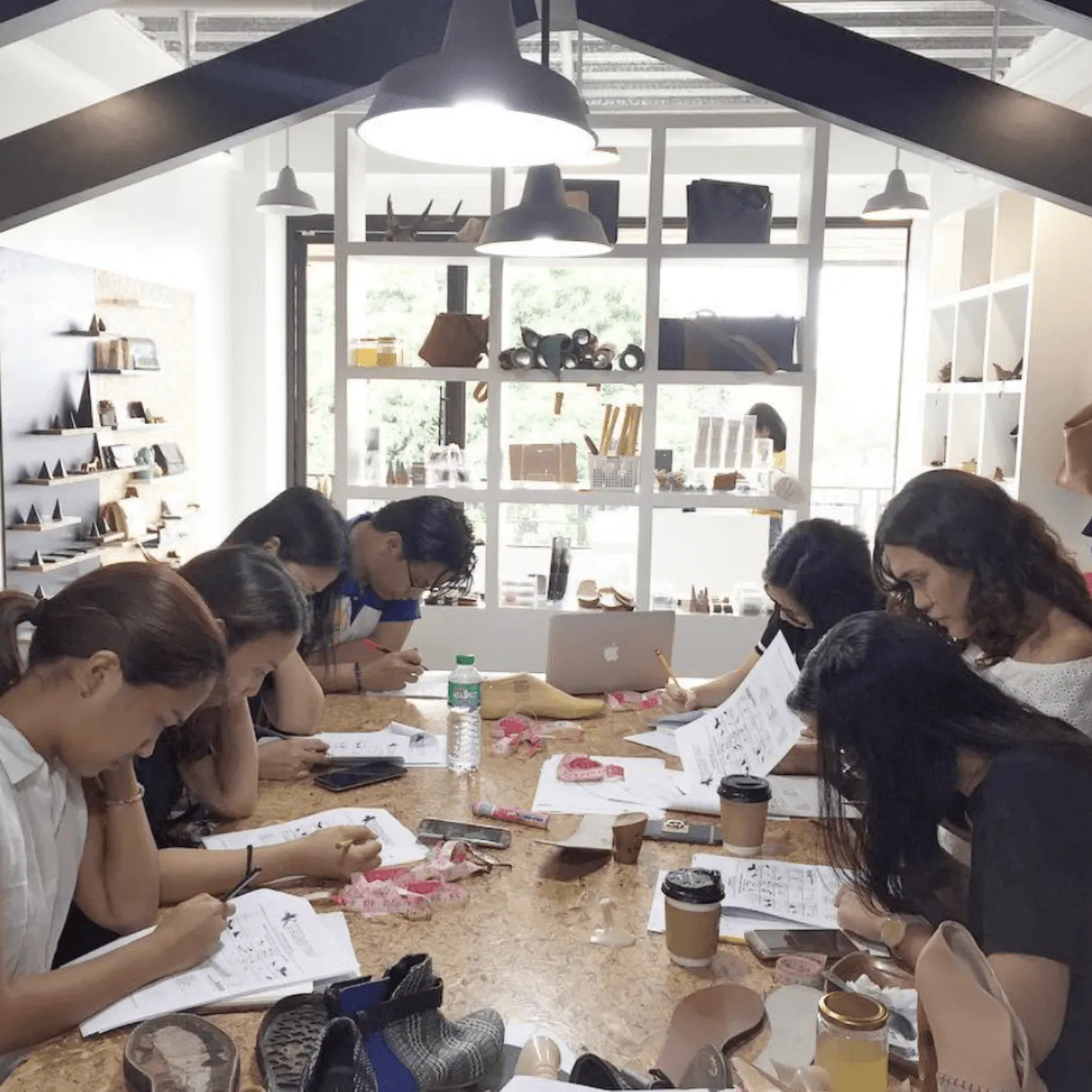 Shoe Business Sprint (2-in-1 workshop)