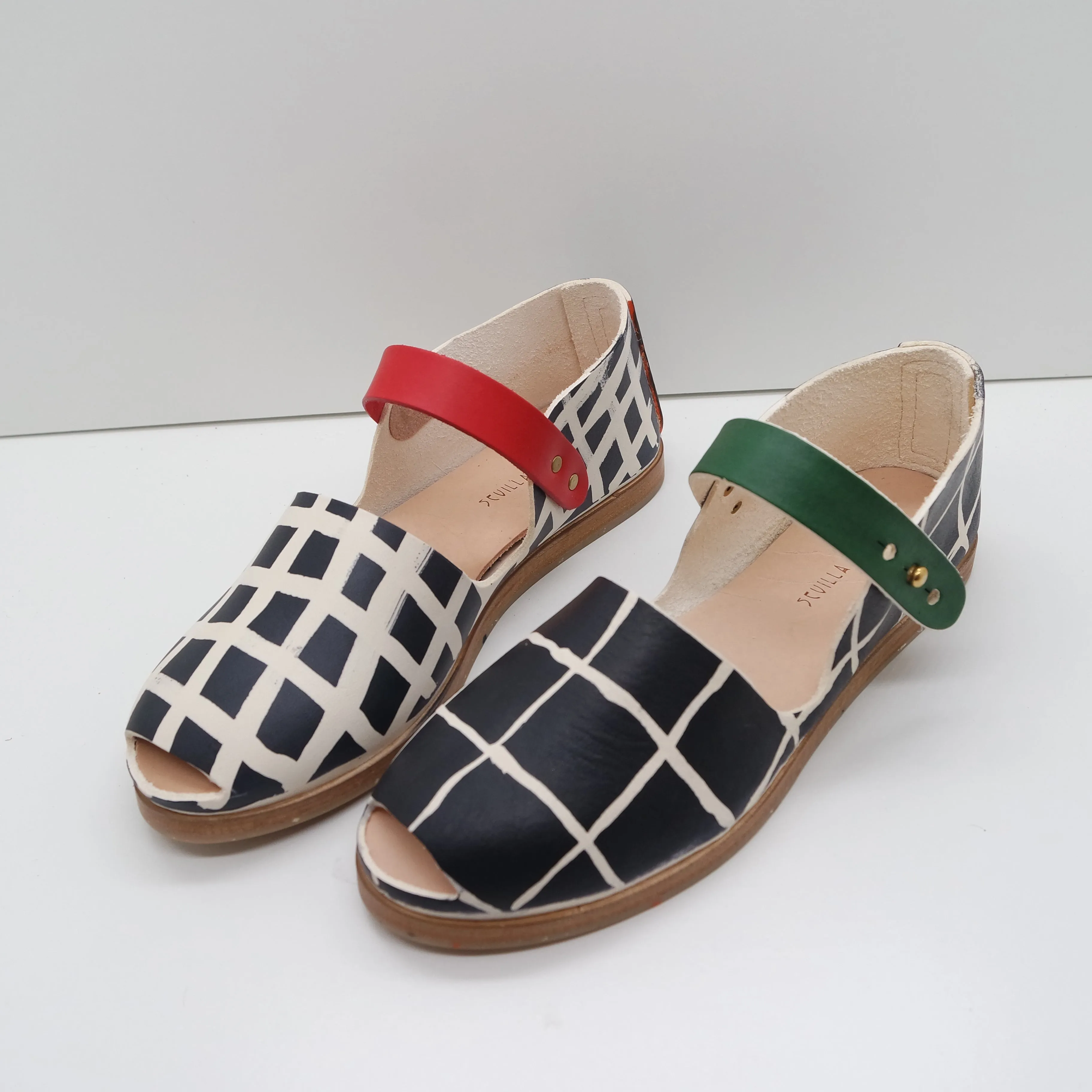 THE CATU. MONDRIAN MISMATCHED. FIESTA AND BUKO STRAP