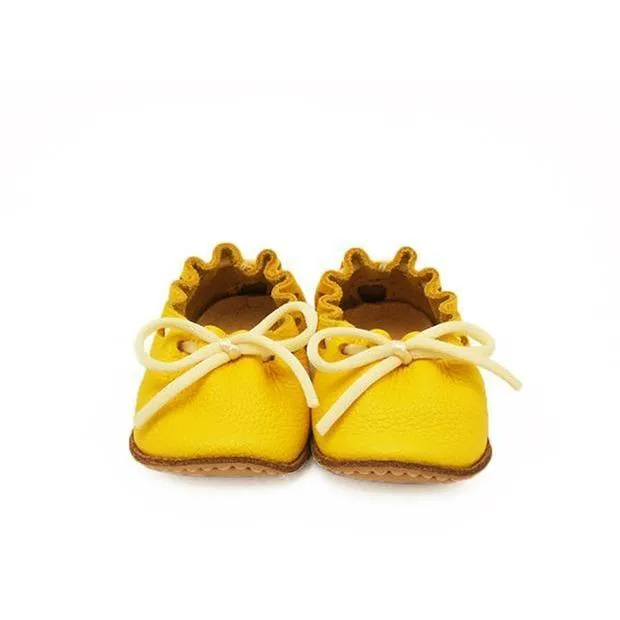 Umeloihc Wi 9cm Babies First Shoe Kit Yellow