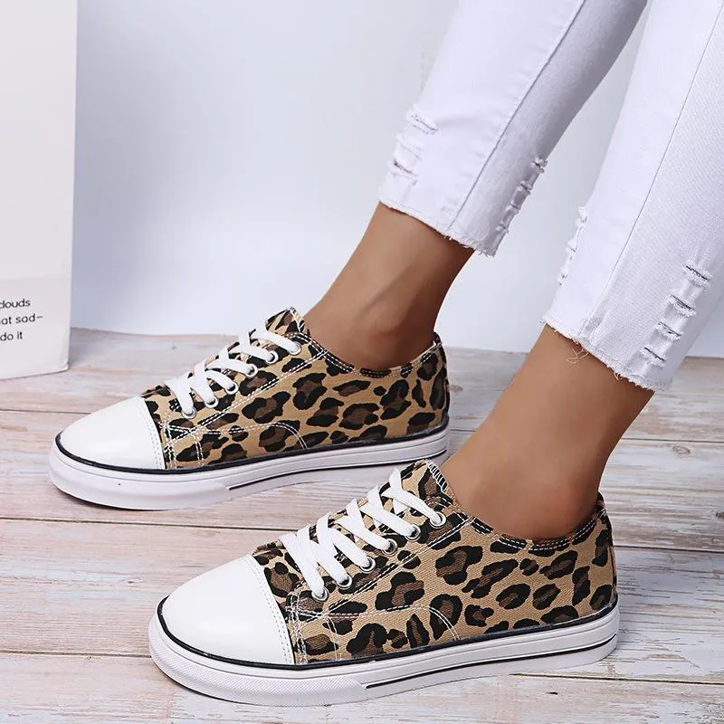 Women thick sole flat lace up casual leopard sneakers