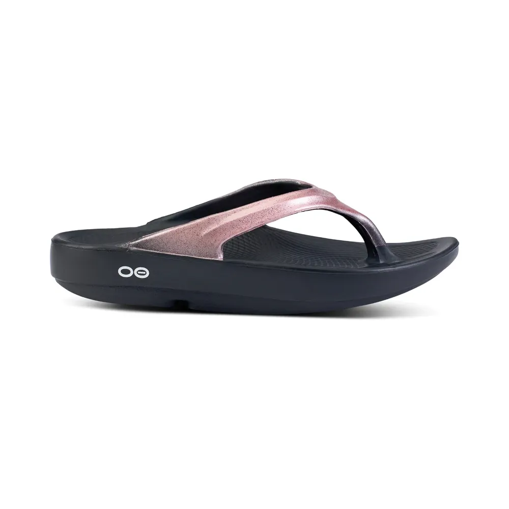 Women's Oofos OOlala Luxe Sanda Color: Rose Sparkle